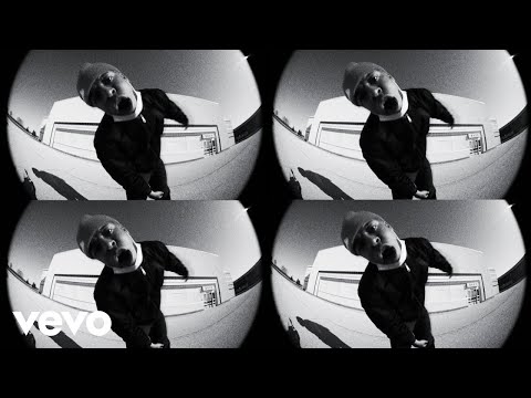 KennyHoopla - plastic door// (Official Video)